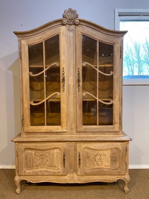 Vintage roble rústico francés ornato vitrina vidrió armario de | Etsy