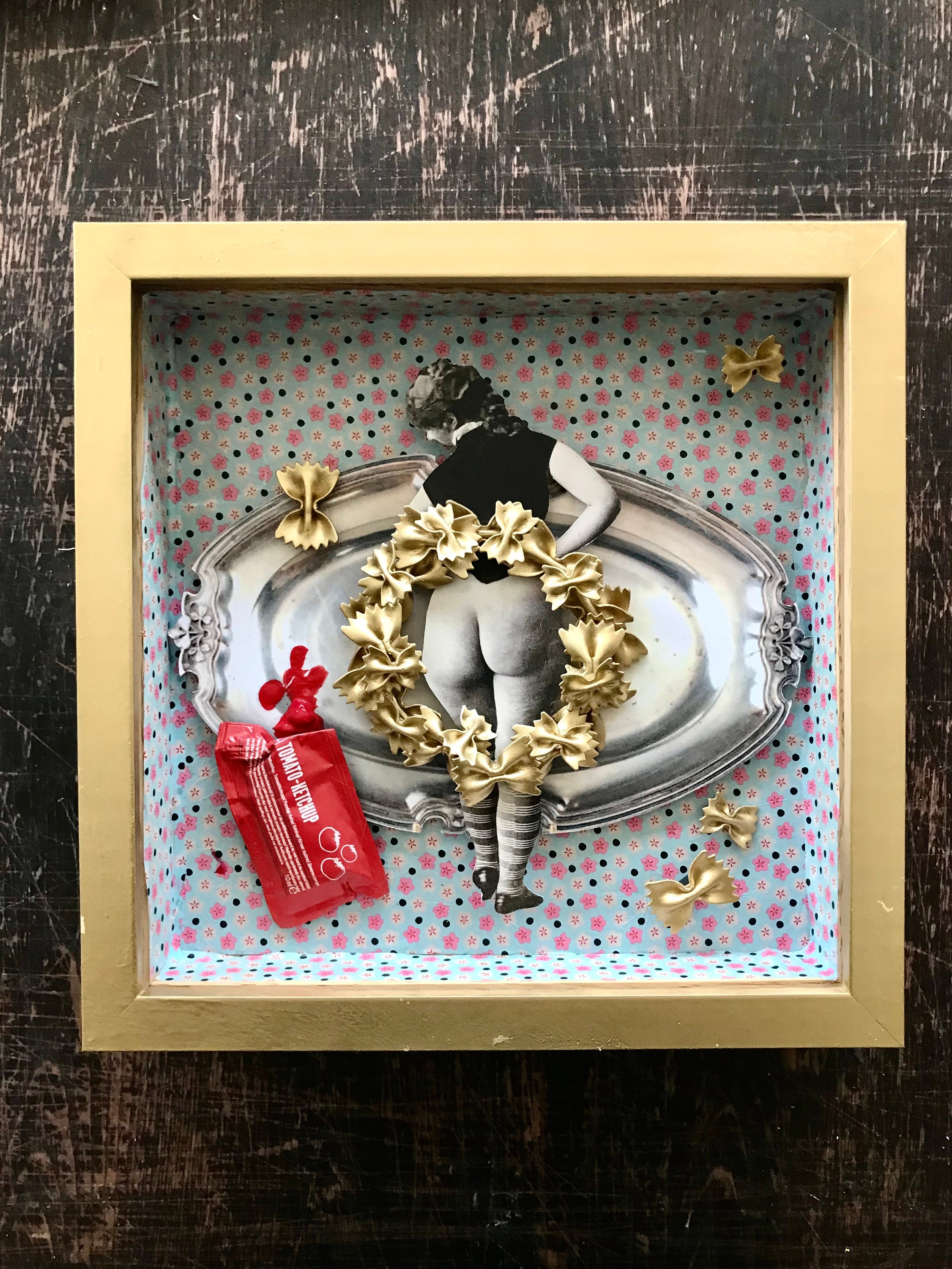 Diorama d'expression Française, Collages et Découpages Humoristes Décalés. Cabinet de Curiosité. Déc