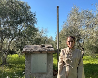 Blazer de algodón beige hecho a mano con pajarita