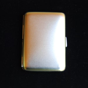 German Helsinki Satin Nickel Card/Cig Case   845/MN