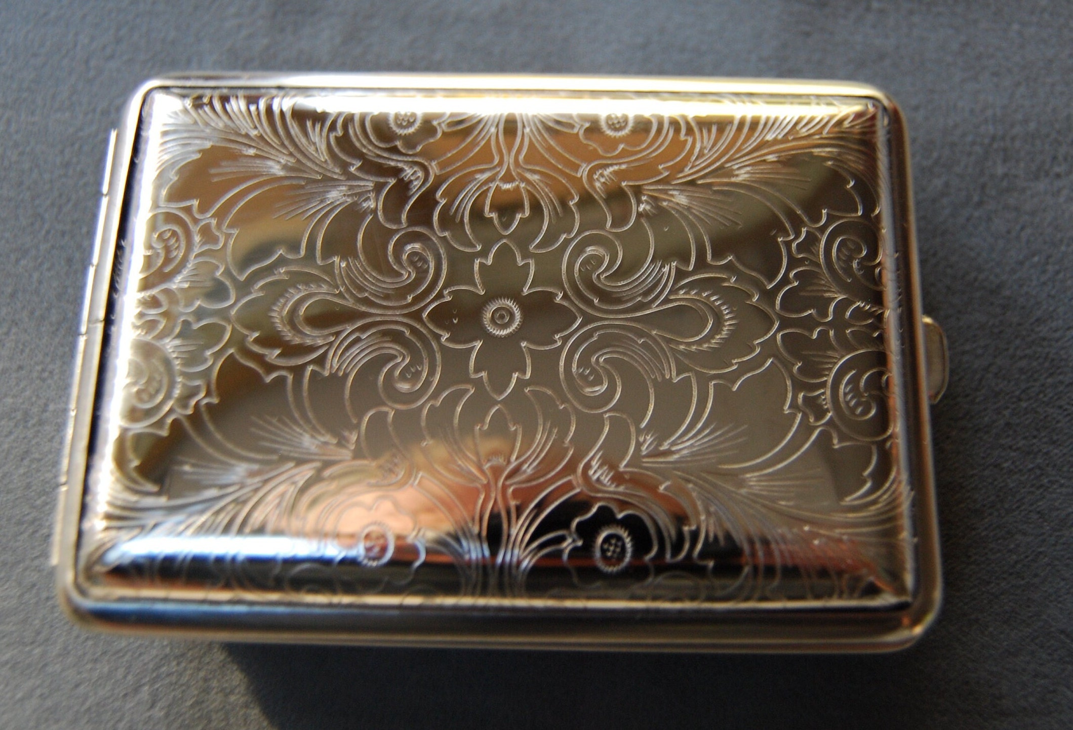 Pill cases silver - Etsy 日本
