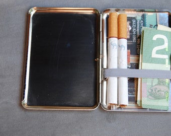 Single sided German card/cig case