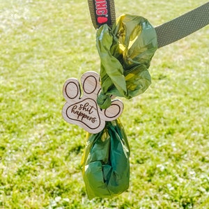 Hands-free Pet Poop Bag Holder, Dog Poop Bag Holder, Waste Bag Holder, Dog Waste Carrier, Leash and Dog Walking Accessory, Dog Poop Holder