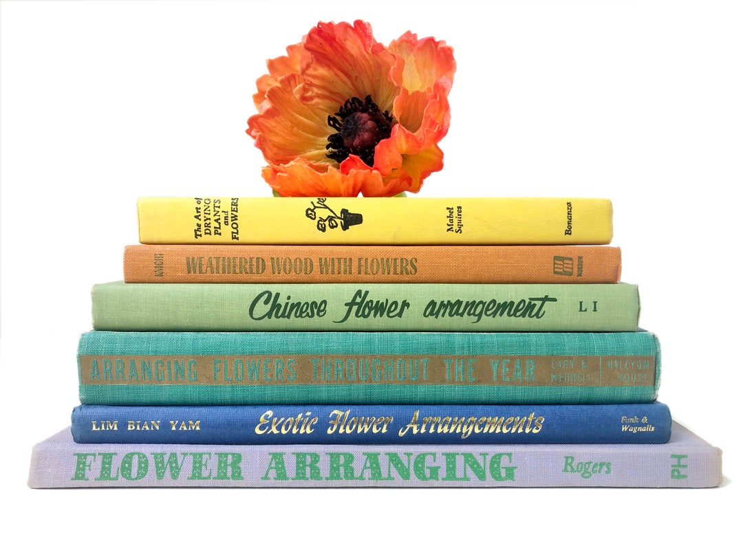 Flower Arranging Rainbow Book Set For Decor, Vintage Flower Arrangement