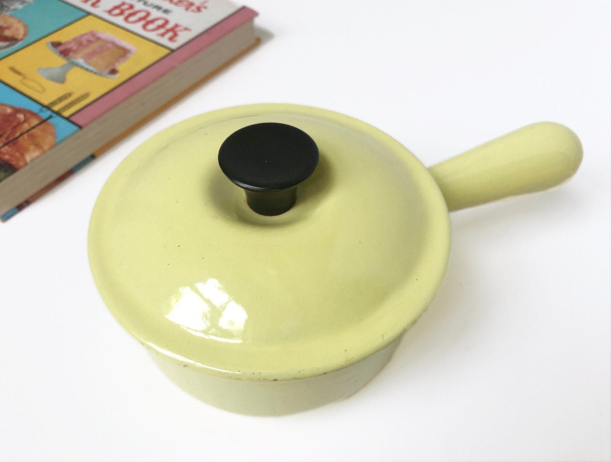 Kitchen & Dining Vintage Le Creuset Cast Iron Yellow Saucepan 14 with