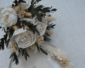 Hochzeitsset „Aria“ Brautstrauß Anstecker Haarkamm mit haltbaren Holzblumen und Trockenblumen