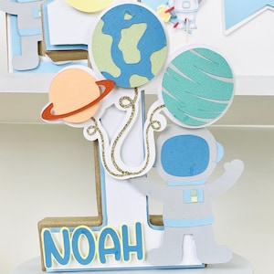 Centros de mesa de astronauta para fiesta de cumpleaños, decoración espacial para primer cumpleaños, decoración de mesa para el primer cumpleaños del espacio exterior, primer viaje alrededor del sol