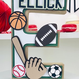 3D Sport Initial Mittelstück Benutzerdefinierte Brief Dekor für den 2. Geburtstag All Star Party Geboren 2 Ball Boy Sport Thema Geburtstag Sport Mittelstücke