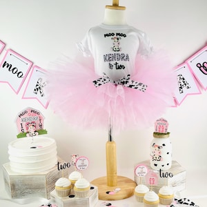 Moo Moo I'm Two Birthday Bundle Farm Theme 2nd  Party Decorations Cow Birthday Outfit Toddler Pink Cow Party Supplies Rustic Party Decor Set