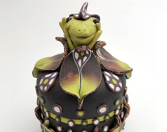 Polymer Clay Artisan Trinket box, Ring and Stud Holder, frog ring holder, trinket pot, trinket box