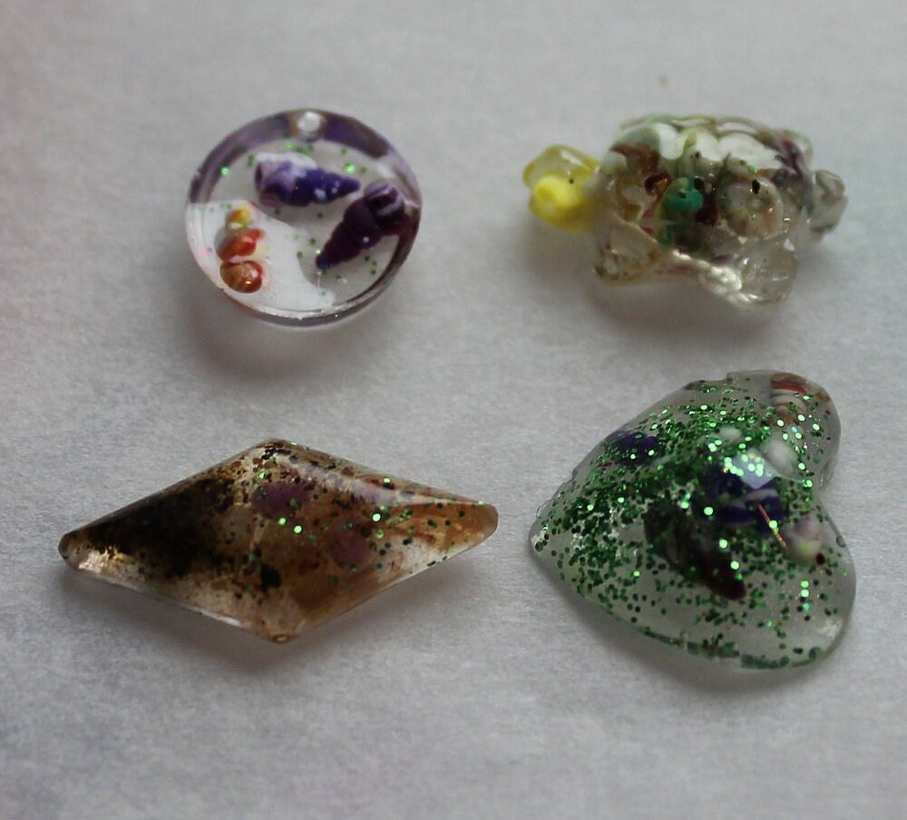 Set Of Four Tiny Resin Sea Shell Heart Tortoise Diamond And Etsy