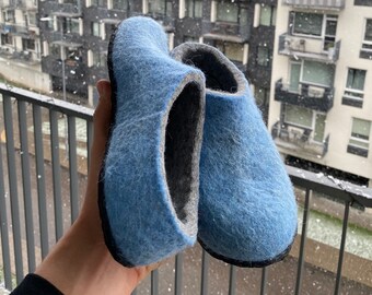 Pantufas de feltro Welt / Femininas / Adulto / Tamancos feitos à mão / Azul claro / Cinza / Lã / Macias / Pantufas quentes para usar em casa