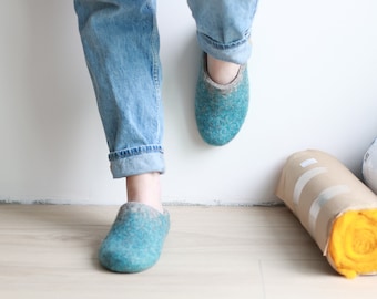 Handmade Felted Wool Slippers: Eco-Friendly Women's Clogs