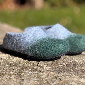 Green and blue mixture wool slippers - baby slippers/ wool clogs/ wool slippers/ felt slippers/ felt kids shoes/ wool shoes