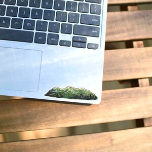 Squiddy Powder Mountain Utah Sticker - 3x2 Inch Vinyl Decal For Water Bottles & Laptops