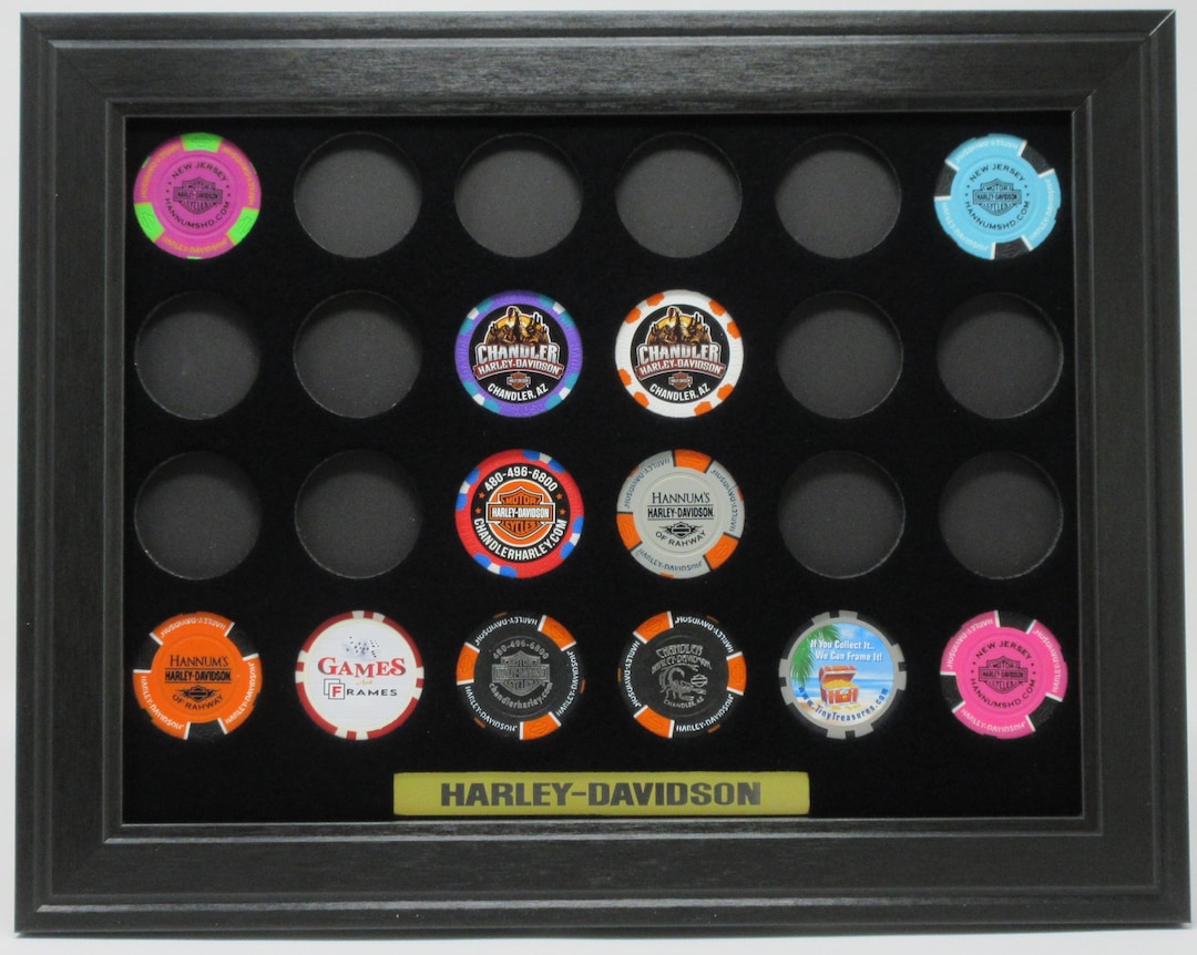 Harley Davidson Casino Poker Chip Wall Display Picture Frame Made in