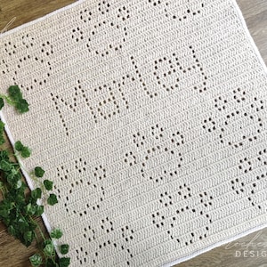 Personalized Crochet Pet Blanket Pattern | Custom Name, Beginner Friendly (Digital Pattern)