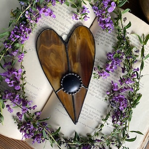 Brown and Cream Glass Heart Planchette