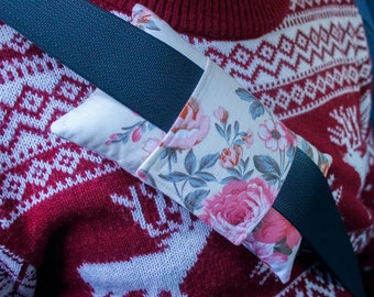 Floral Seatbelt Pillow: Padded Car Cushion (6.5 x 3.5 inches)