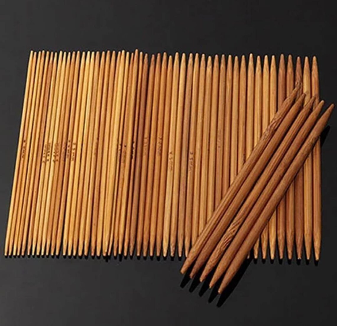 Bambus-Stricknadeln 7er Set - Glatte Holzstricknadeln Mit Maschenhaltern