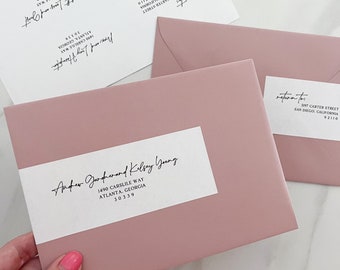 modelo de etiqueta de endereço para impressão, adesivo envolvente 8x2 para endereçamento de envelope, tipografia minimalista, caligrafia moderna, download