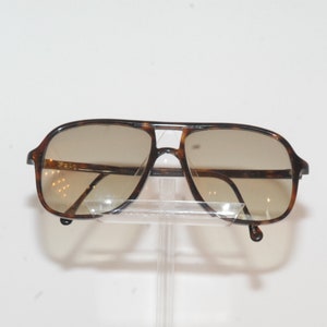 DKNY Original Eyewear, Classic Form,brown Color, Made in Italy 