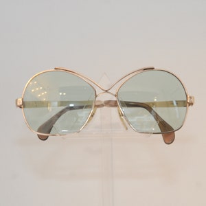 Neostyle classic sunglasses, goldish metal with green mineral antireflection lenses, Palm-springs 1970&#39;s style made in Germany  [125)