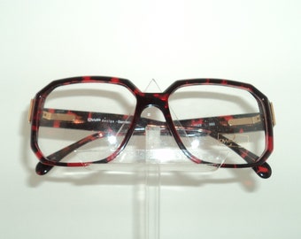 OWP model 7529 eye-wear, semi-squary form, nice dark-red color, made in Germany