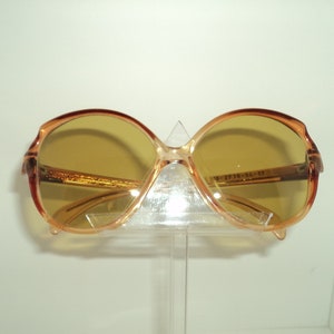 Chloe high look sunglasses, original forms; Miami style, from the 80's