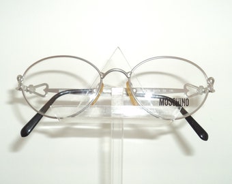 Óculos Moschino, modelo 765 fabricados na Itália pela persol