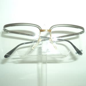 Essilor eyewear, model 464, made in France