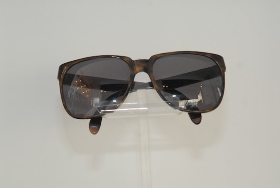 Christian DIOR stylish sunglasses, tortoise color… - image 1