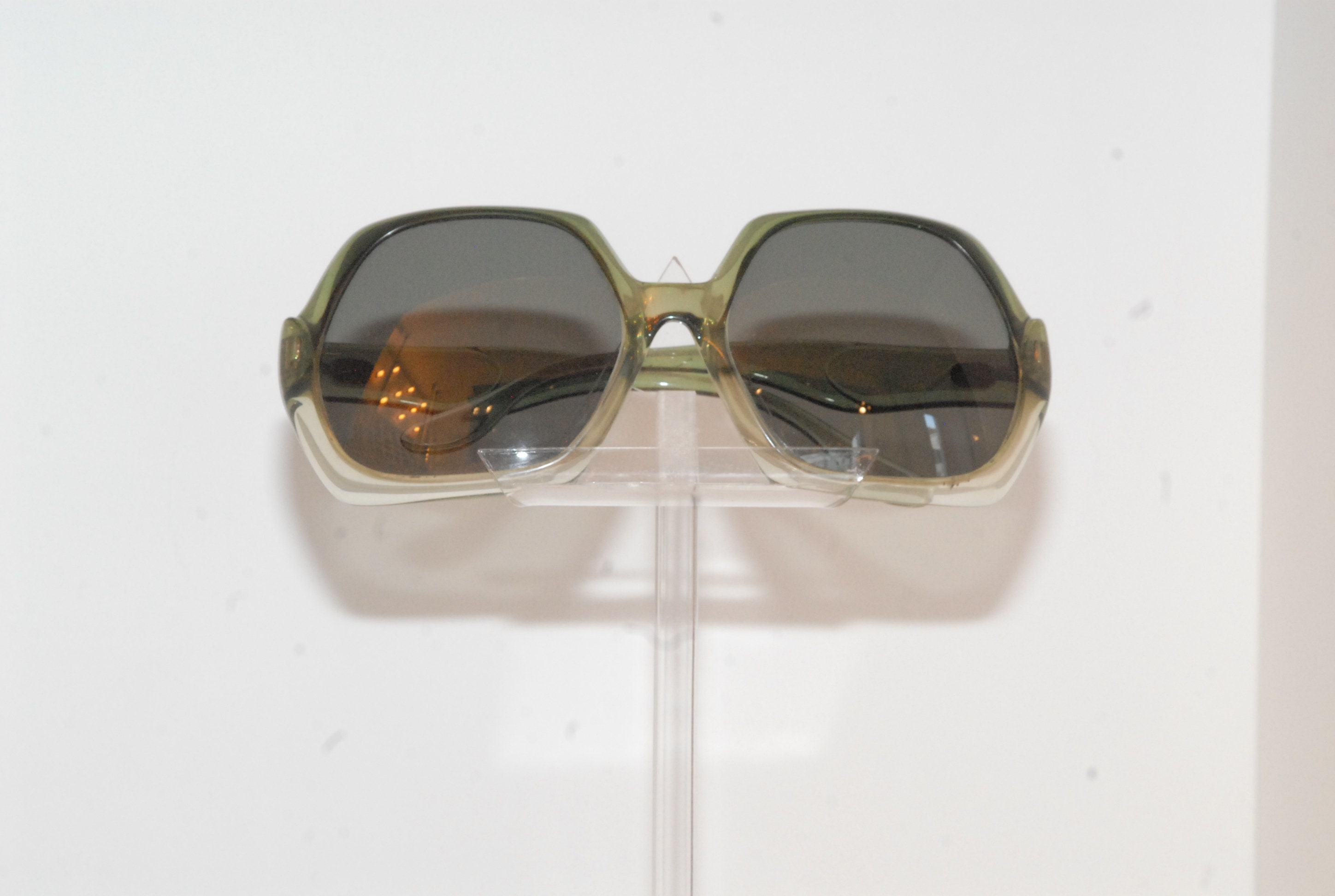 Yves Saint Laurent clear Visor Sunglasses – NineTees Vintage