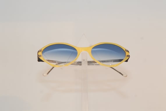 Fendi Yellow and Blue Sunglasses FF Diamonds oval sunglasses in blue - Fendi | Mytheresa main image 2