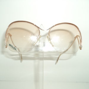 Essilor eyewear, model 282, made in France image 2