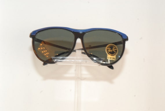 Rayban sunglasses with anti-reflective treatment,… - image 1