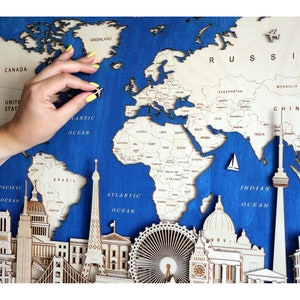 Push Pin Mapa del mundo para marcar viajes Idea de regalo de boda para parejas Decoración de la pared del hogar Regalos de recuerdo personalizados Arte de la pared de madera Regalo de Navidad