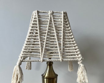 Handmade natural rope macrame lampshade - Unique for table lamp base. 100% Cotton rope.