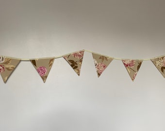 Handmade Shabby Chic 12 Flag Vintage Flowers Fabric Bunting. Wall Hanging - Decorative - Home Decor