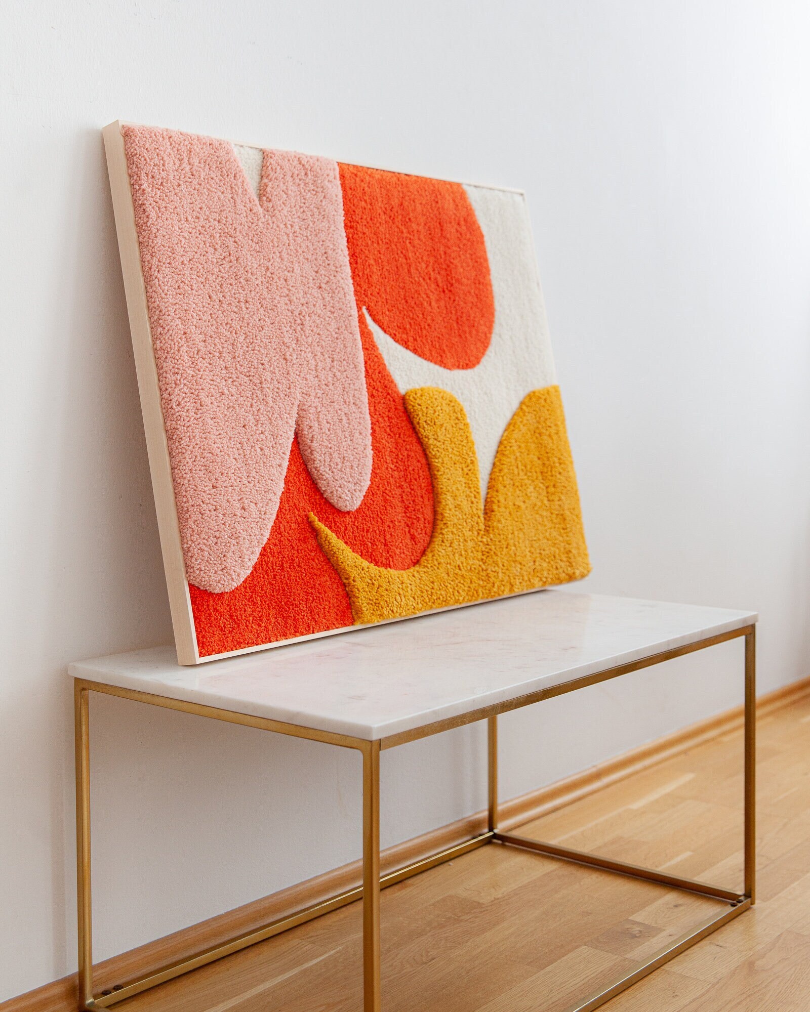 洋書 shaped Tapestry 719NK78STDL._UF350,350_QL50_.jpg