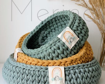 Merino Cat Bed: Crochet Basket, Pet Furniture