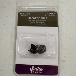 STS175B Two Magnetic Snaps 1/2 inch Black by Sallie Tomato