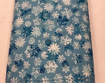 1/2 yard increments of MASD5234-B Wisconsin Shop Hop 2022 fabric collection by Maywood