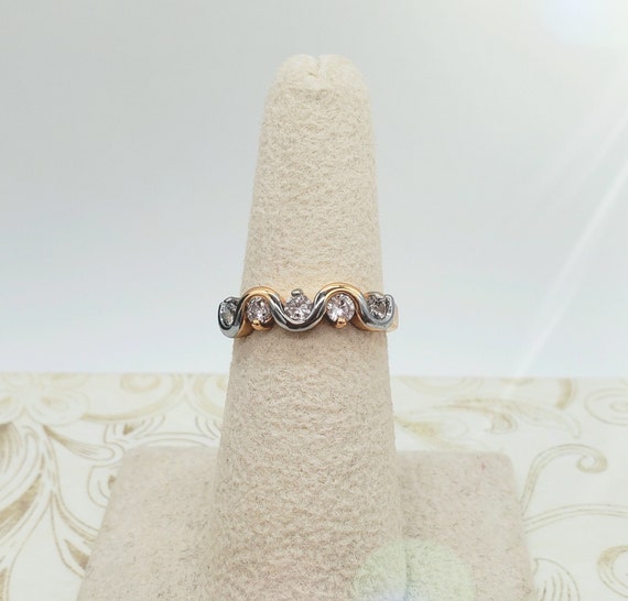 Dainty 5 CZ Multi Stone Silver Gold Ring - image 1