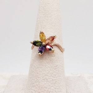 Gold Dainty Flower Wavy Band with Multi Gemstone Pedals