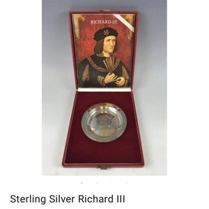 Sterling Silver Richard III Commemorative Charger with original pamphlet and leather case