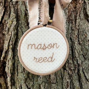 Hand Embroidered Hoop - Pregnancy Announcement, Birth Announcement, Name Announcement, Nursery Decoration, Custom, Gift, Baby Shower, Unique
