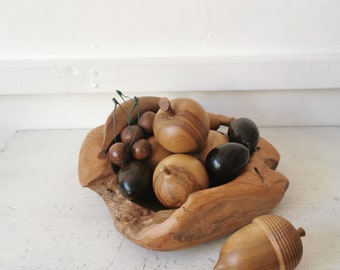 Vintage Carved Wooden Fruit in Wooden Bowl Pear,Apples, Banana, Plums Etc