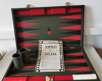 Vintage Backgammon in Travelling Briefcase 1960s/70s . Retro Games ,props