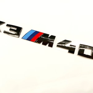 BMW Auto-Fußmatte BMW M4 Emblem Schriftzug Heckklappe SCHWARZ für